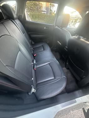 White 2013 Nissan Rogue SV w/SL Pkg