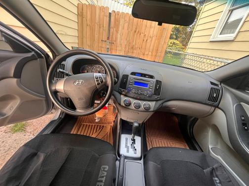 2010 Hyundai ELANTRA GLS