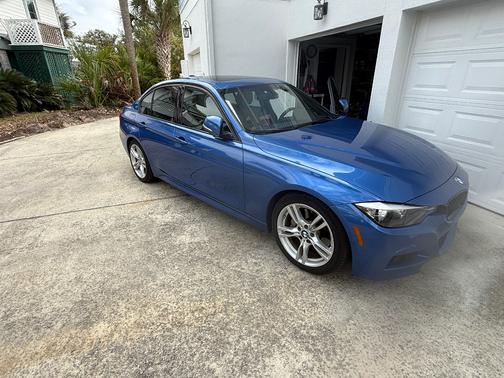 2015 BMW 328 i