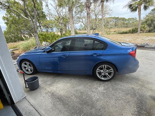 2015 BMW 328 i