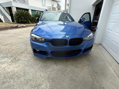 2015 BMW 328 i