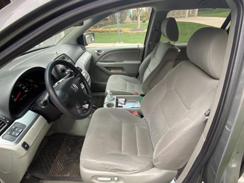 Gray 2008 Honda Odyssey EX