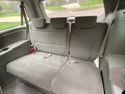 Gray 2008 Honda Odyssey EX