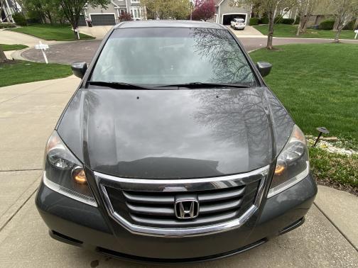 Gray 2008 Honda Odyssey EX