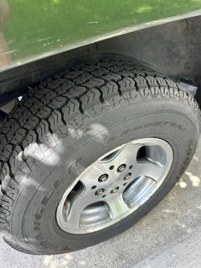 Green 1996 Jeep Grand Cherokee Laredo 4WD