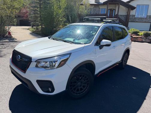 White 2019 Subaru Forester Limited