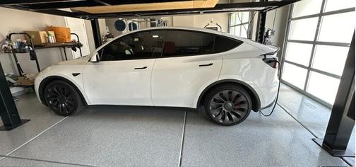 White 2024 Tesla Model Y Performance