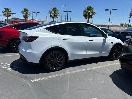 White 2024 Tesla Model Y Performance