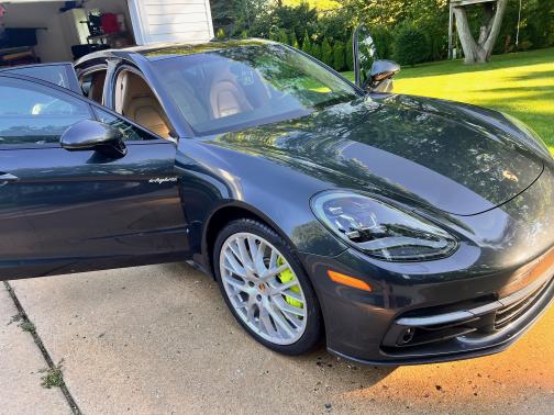 2018 Porsche Panamera 4 E-Hybrid