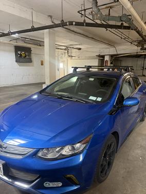 Blue 2018 Chevrolet Volt LT