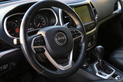 Red 2014 Jeep Cherokee Trailhawk