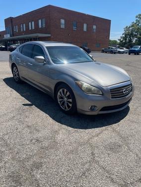 Gray 2013 INFINITI M37 Base