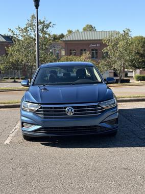 Blue 2019 Volkswagen Jetta 1.4T SE