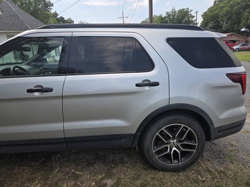 2019 Ford Explorer Sport