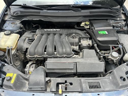 2005 Volvo S40 2.4i