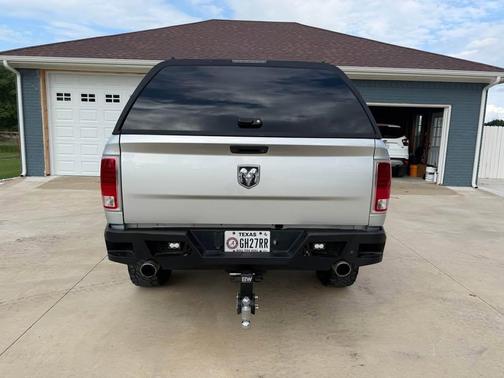 Silver 2018 RAM 1500 Laramie