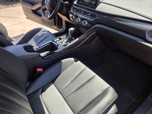 2025 Acura Integra w/A-Spec Package