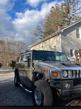 Beige 2004 Hummer H2 Base