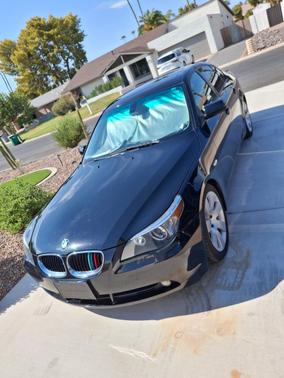 Black 2005 BMW 530 i