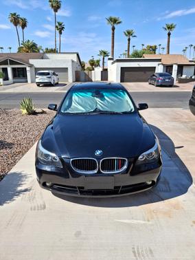 Black 2005 BMW 530 i