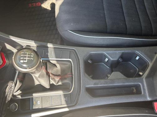 Gray 2019 Volkswagen Jetta GLI 2.0T Autobahn