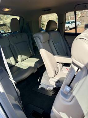 2011 Toyota Highlander Hybrid Base