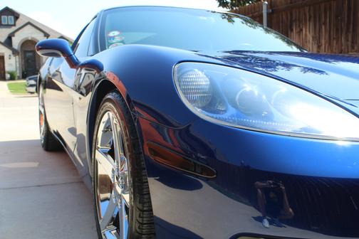 2005 Chevrolet Corvette Base