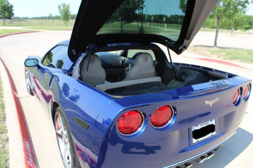 2005 Chevrolet Corvette Base