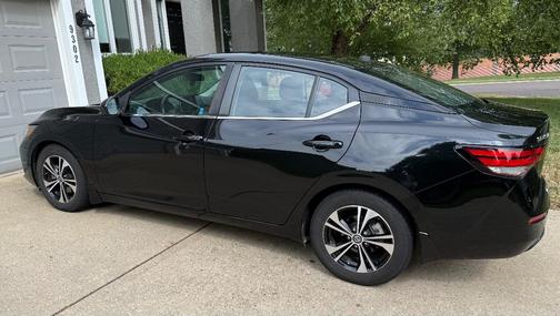 Black 2021 Nissan Sentra SV