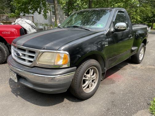 1999 Ford F-150 XLT Flareside