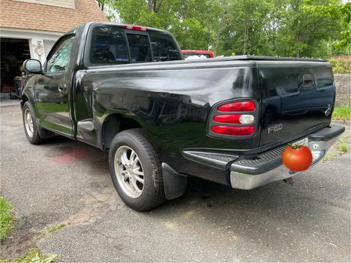 1999 Ford F-150 XLT Flareside