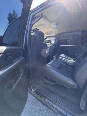 Black 2004 Chevrolet Silverado 1500 LT Crew Cab