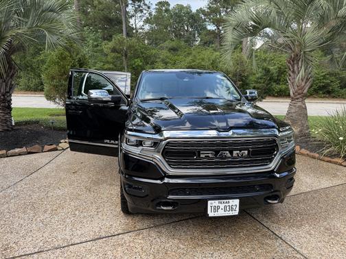 Black 2023 RAM 1500 Limited