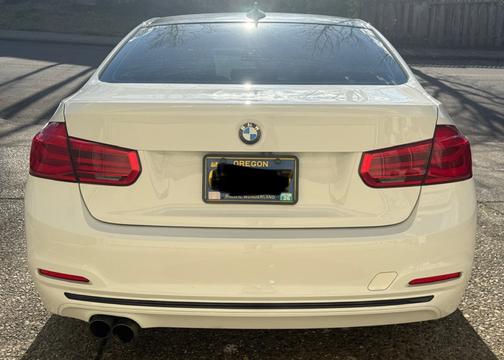 2018 BMW 330 i