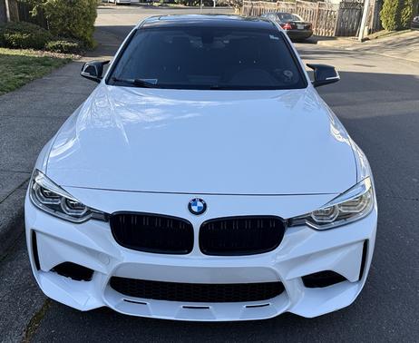 2018 BMW 330 i