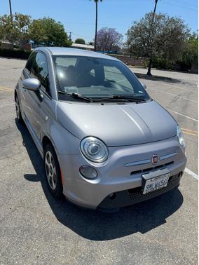 2016 FIAT 500e Battery Electric