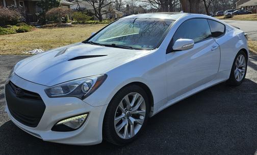 2014 Hyundai Genesis Coupe 3.8 Grand Touring