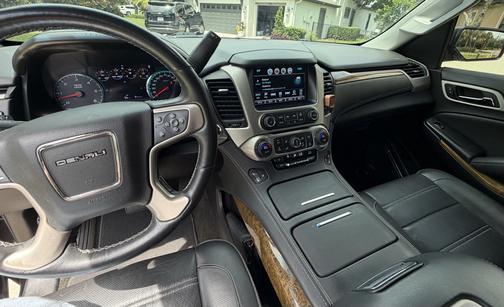 Gray 2017 GMC Yukon Denali