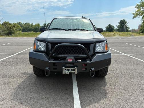 Silver 2007 GMC Envoy SLE