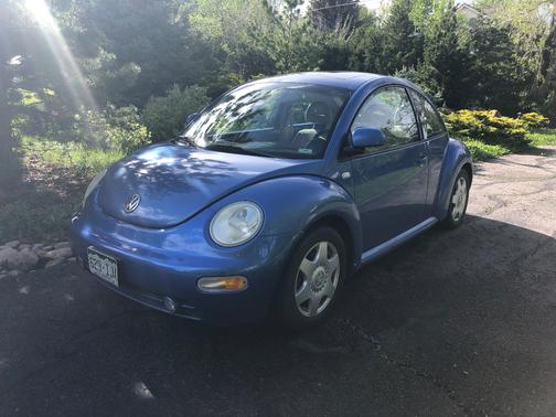 2000 Volkswagen New Beetle GLS