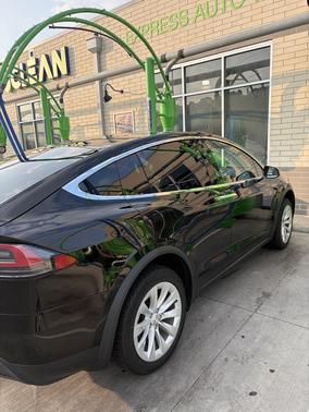 Black 2019 Tesla Model X Long Range