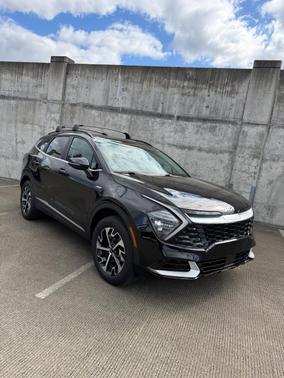 Black 2025 Kia Sportage Hybrid EX
