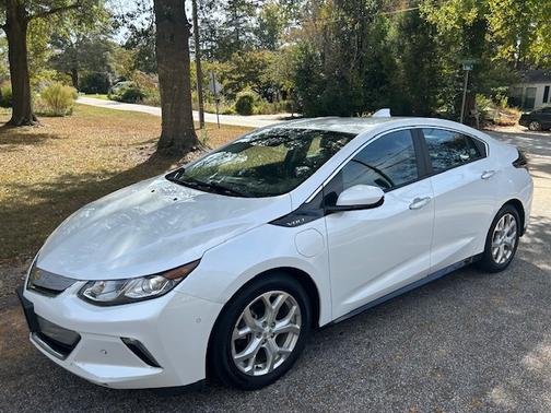 2017 Chevrolet Volt Premier