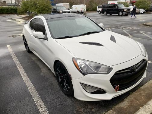 2013 Hyundai Genesis Coupe 3.8 Track