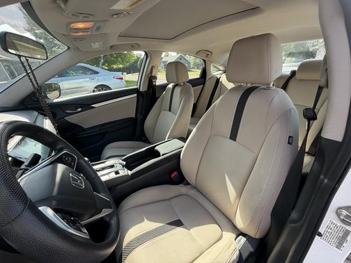White 2016 Honda Civic EX