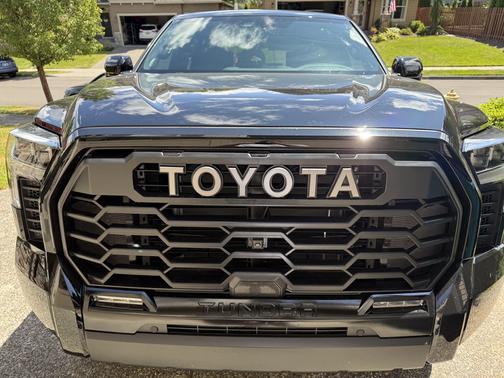 2023 Toyota Tundra Platinum