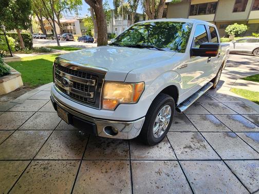 White 2013 Ford F-150 XLT