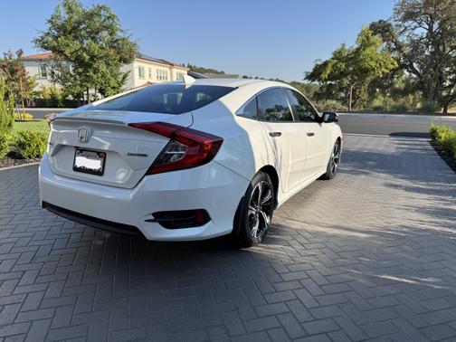 2016 Honda Civic Touring