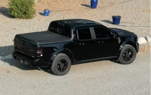 Black 2022 Ford Maverick Lariat