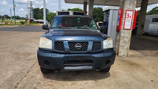 2006 Nissan Titan XE Crew Cab